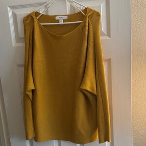 Women's Yellow Crew Neck Sweater